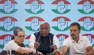 भगवा आतंक को लेकर कांग्रेस को फिर घेरने लगी भाजपा